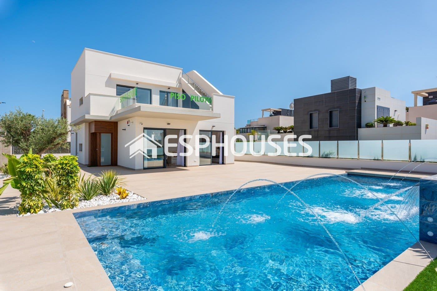 3 Zimmer Villa zu verkaufen in Orihuela Costa mit Pool Garage - 995.000 € (Ref: 9944224)