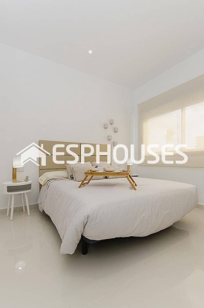 4 Zimmer Villa zu verkaufen in Orihuela Costa mit Pool Garage - 995.000 € (Ref: 9944225)