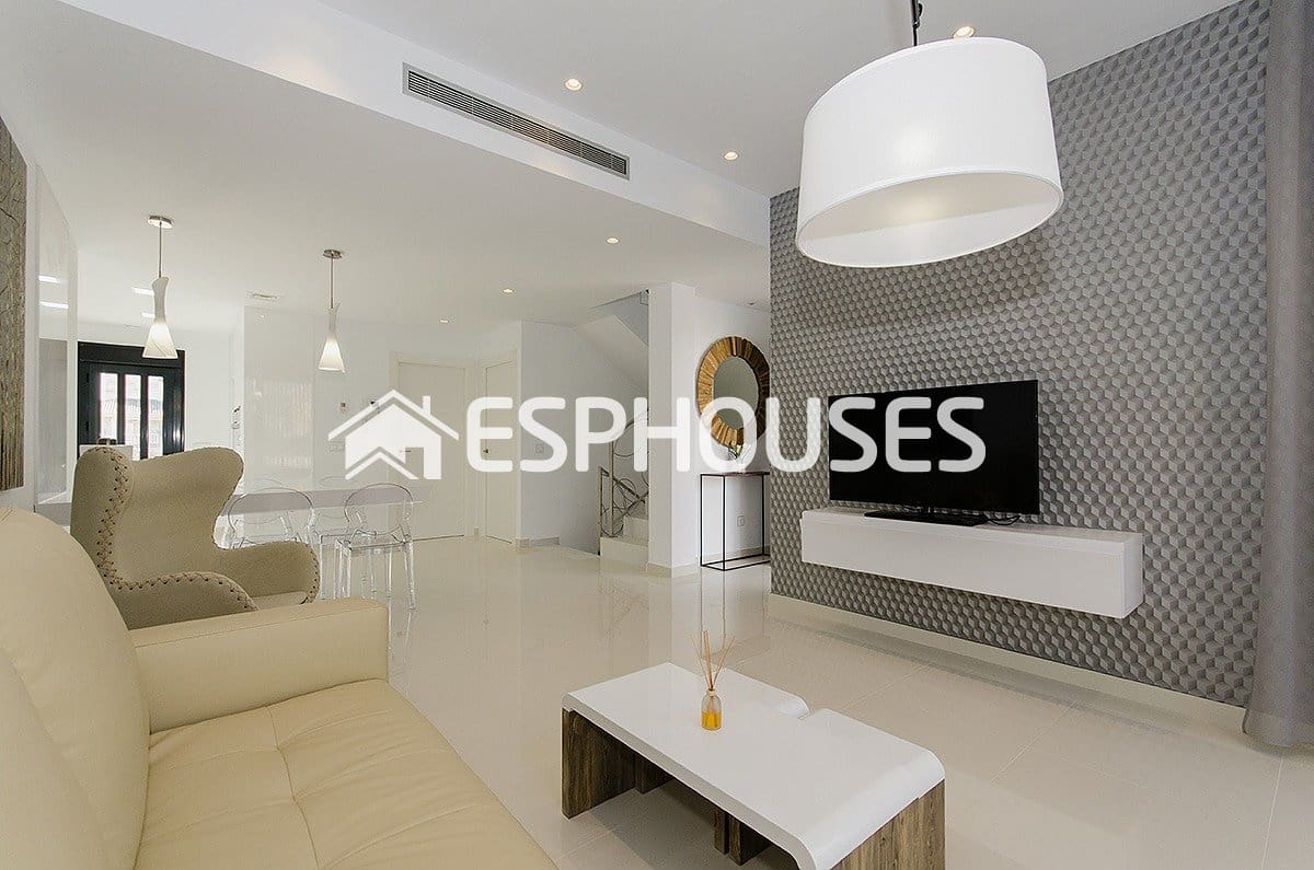 4 sovrum Villa till salu i Orihuela Costa med pool - 995 000 € (Ref: 9944225)