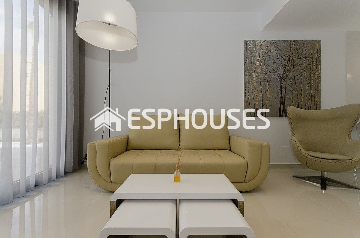 4 sovrum Villa till salu i Orihuela Costa med pool - 995 000 € (Ref: 9944225)