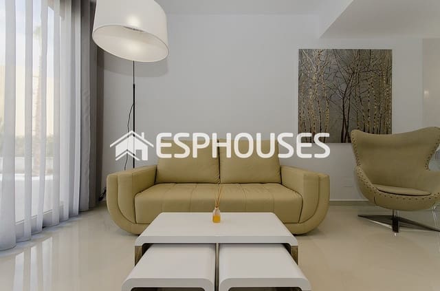 4 soveværelse Villa til salg i Campoamor, Orihuela med swimmingpool - € 995.000 (Ref: 9944225)