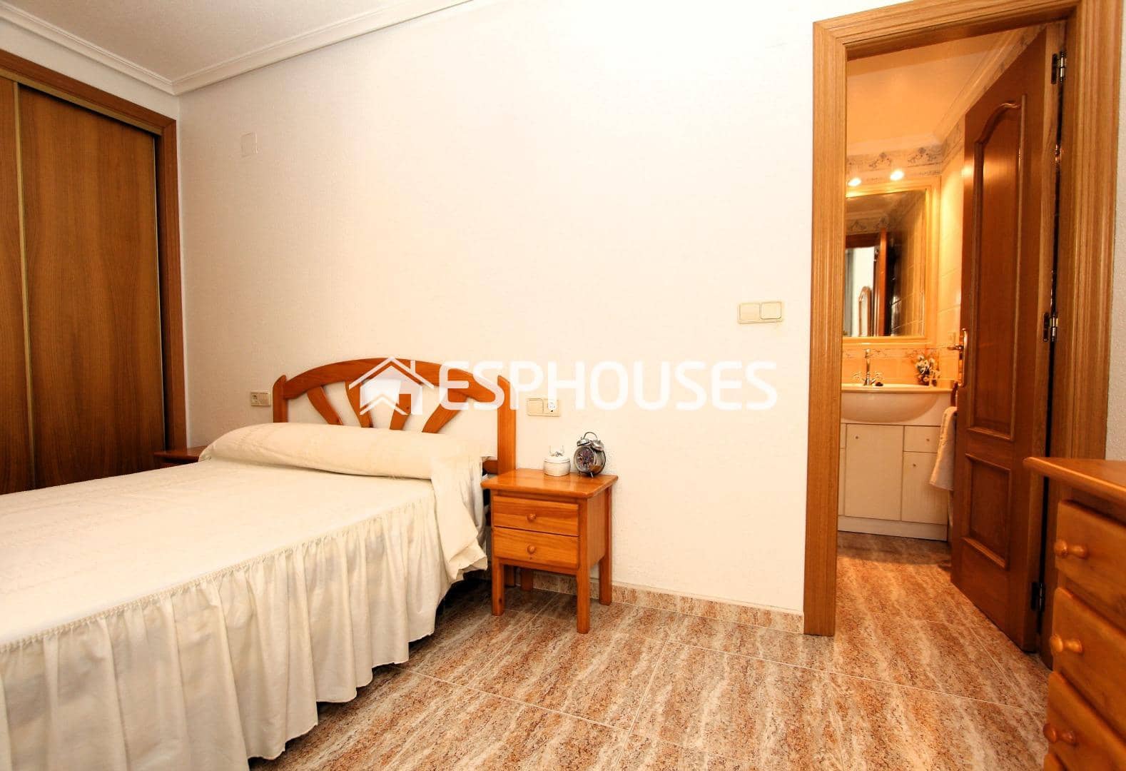 3 sypialnia Apartament na sprzedaż w Guardamar del Segura z garażem - 250 000 € (Ref: 9955326)