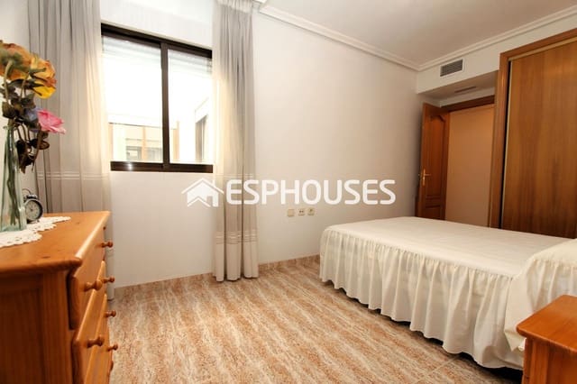 3 sypialnia Apartament na sprzedaż w Zona Pueblo, Guardamar del Segura z garażem - 250 000 € (Ref: 9955326)
