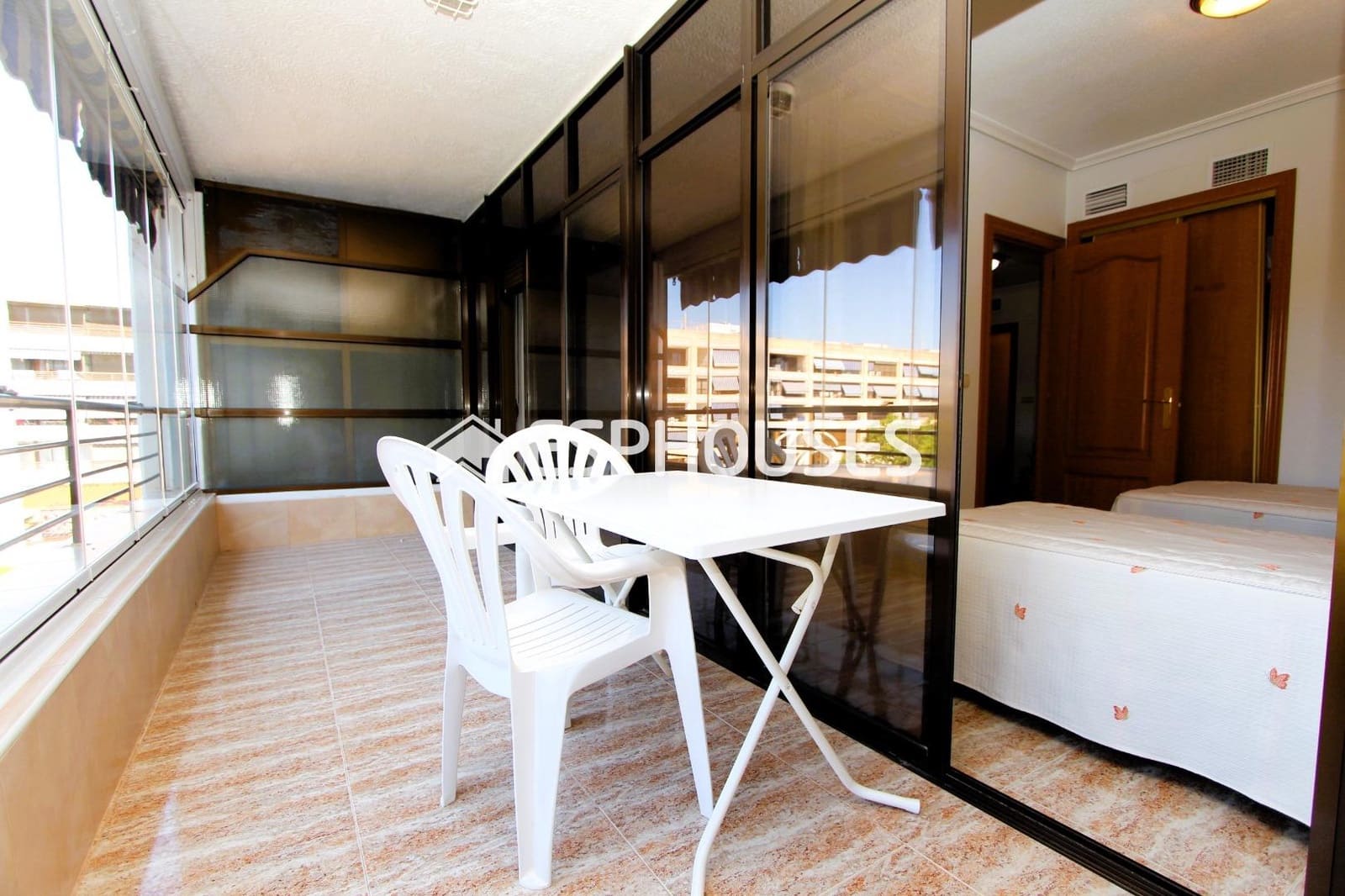 3 sypialnia Apartament na sprzedaż w Guardamar del Segura z garażem - 250 000 € (Ref: 9955326)