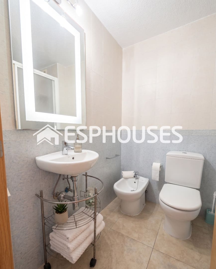 2 soveværelse Lejlighed til salg i Guardamar del Segura - € 195.000 (Ref: 9955327)