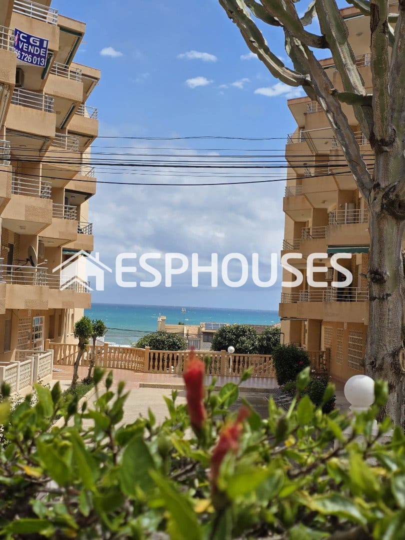 2 soveværelse Lejlighed til salg i Guardamar del Segura - € 195.000 (Ref: 9955327)