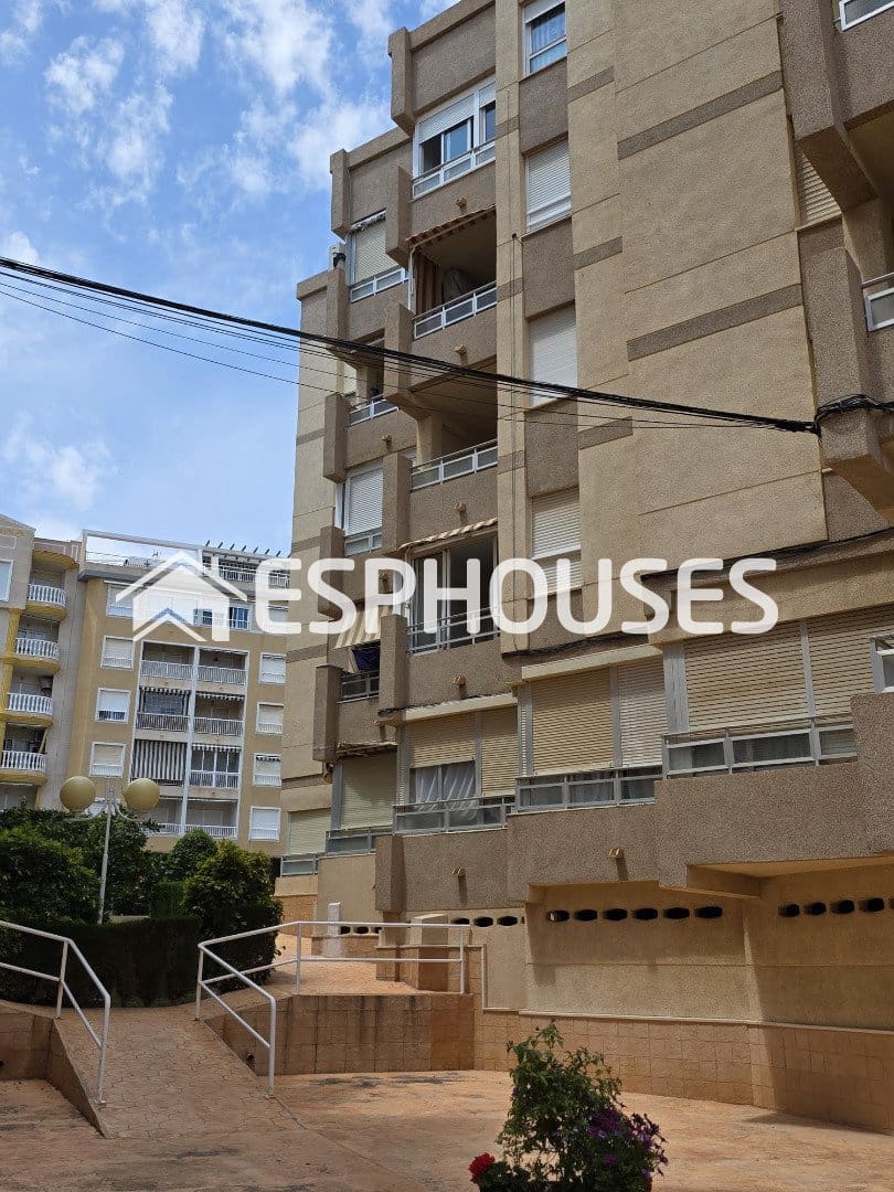 2 soveværelse Lejlighed til salg i Guardamar del Segura - € 195.000 (Ref: 9955327)