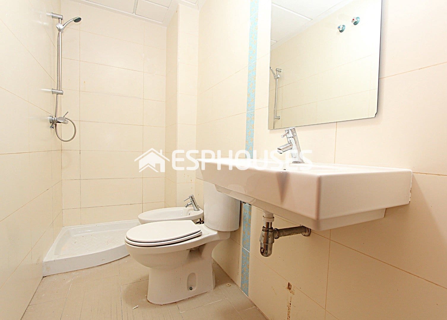 2 Zimmer Apartment zu verkaufen in Guardamar del Segura mit Garage - 190.000 € (Ref: 9955328)