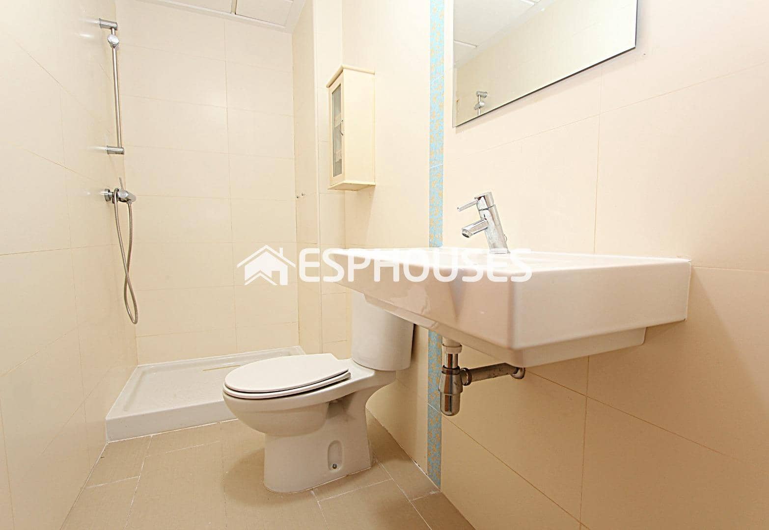 2 soverom Leilighet til salgs i Guardamar del Segura med garasje - € 190 000 (Ref: 9955329)