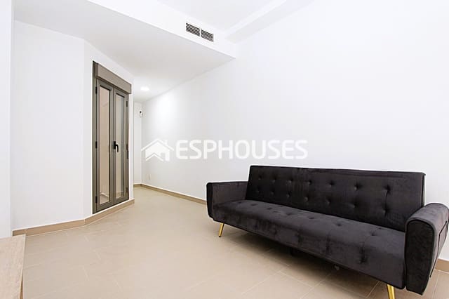 2 soverom Leilighet til salgs i Zona Pueblo, Guardamar del Segura med garasje - € 190 000 (Ref: 9955329)