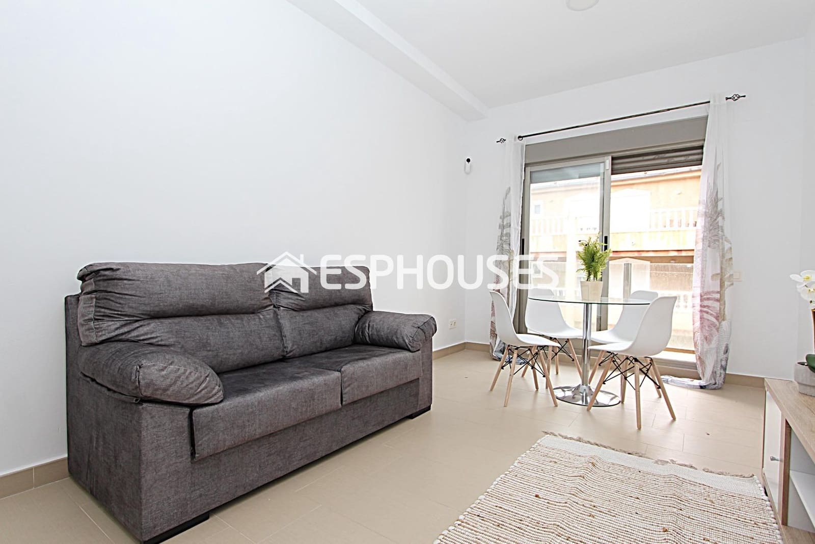 2 chambre Appartement à vendre à Guardamar del Segura avec garage - 190 000 € (Ref: 9955330)