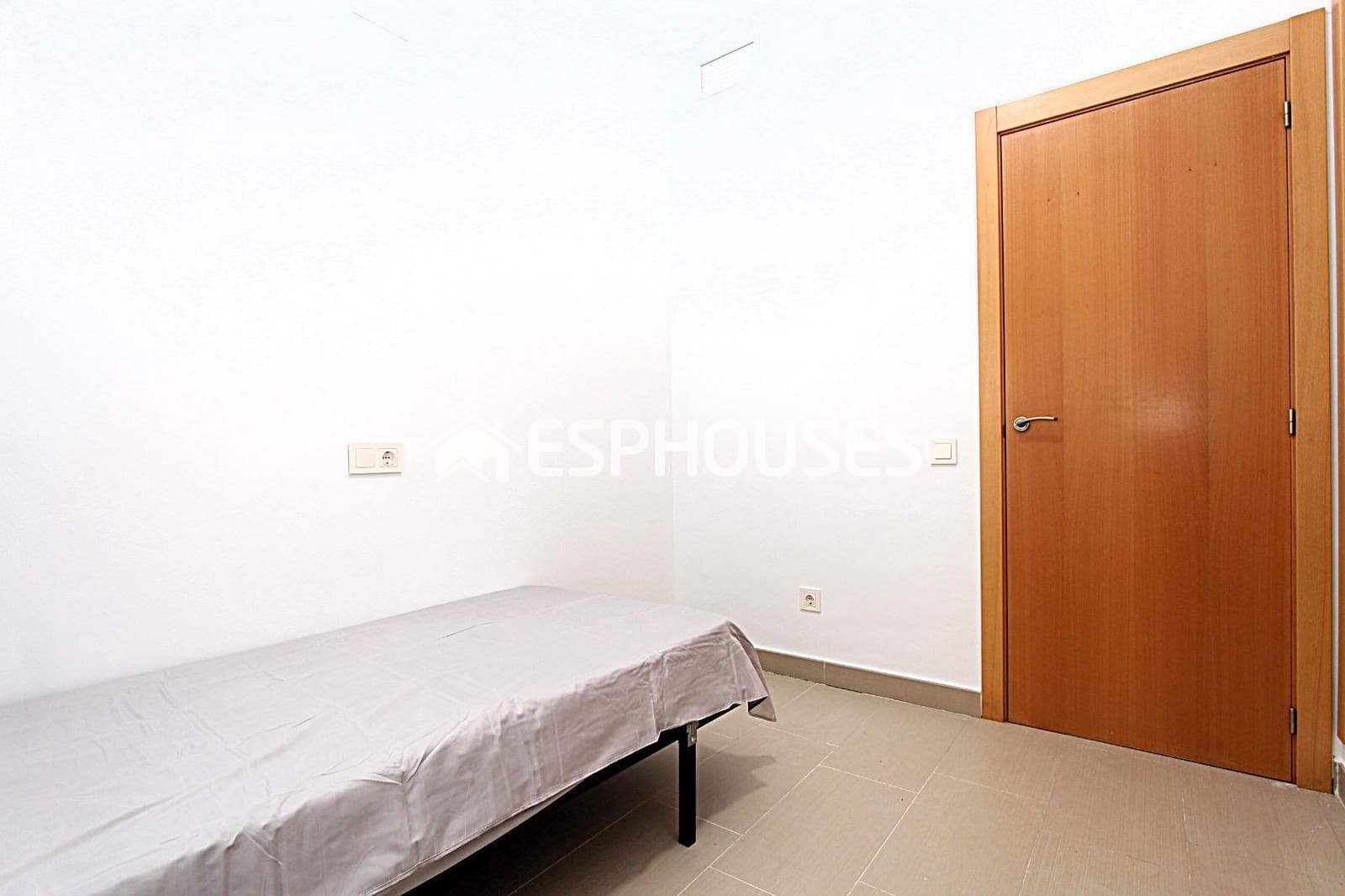 2 chambre Appartement à vendre à Guardamar del Segura avec garage - 190 000 € (Ref: 9955330)