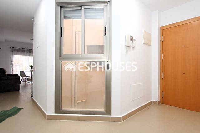 2 sypialnia Apartament na sprzedaż w Zona Pueblo, Guardamar del Segura z garażem - 190 000 € (Ref: 9955330)