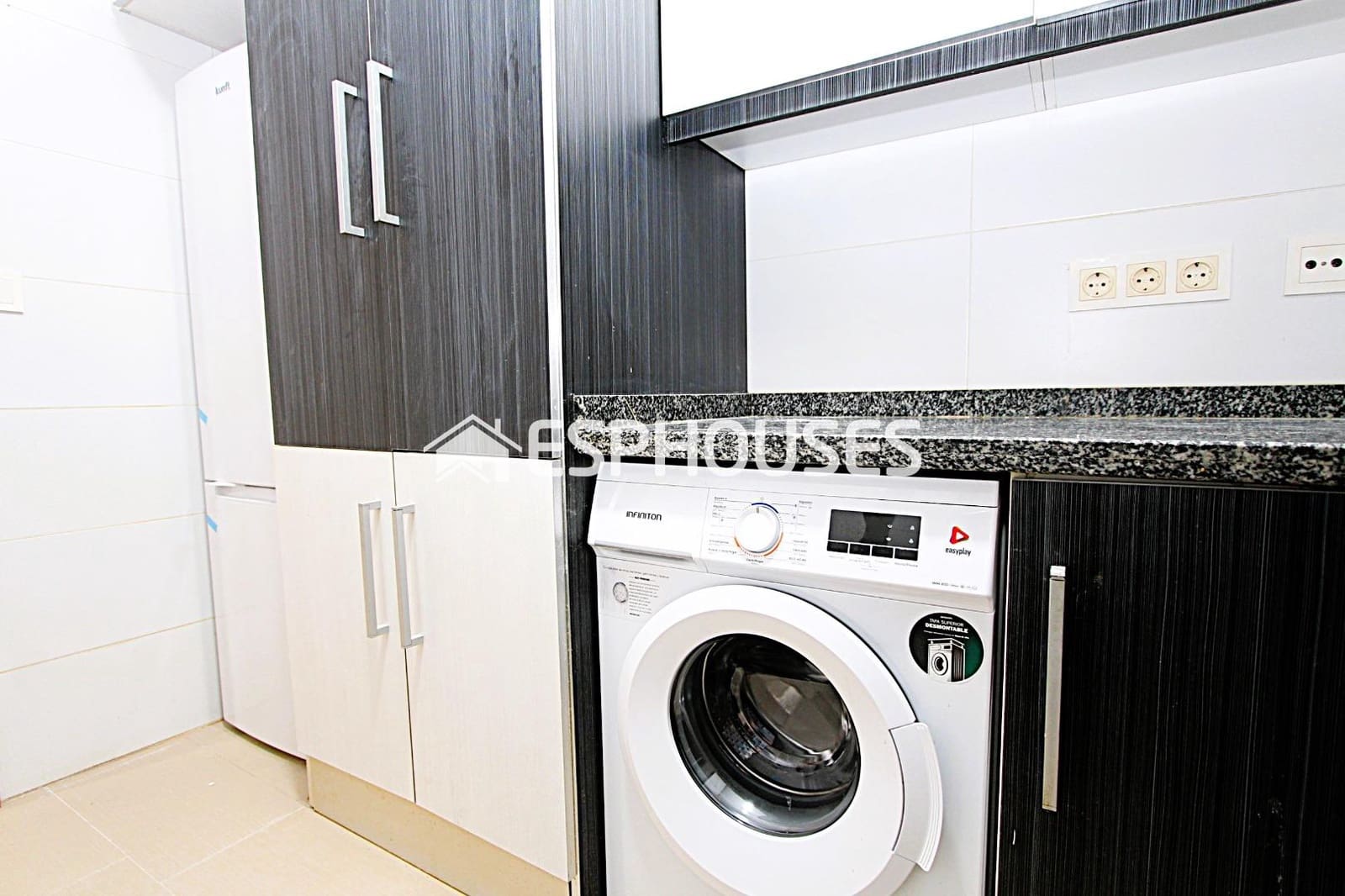 2 chambre Appartement à vendre à Guardamar del Segura avec garage - 190 000 € (Ref: 9955331)