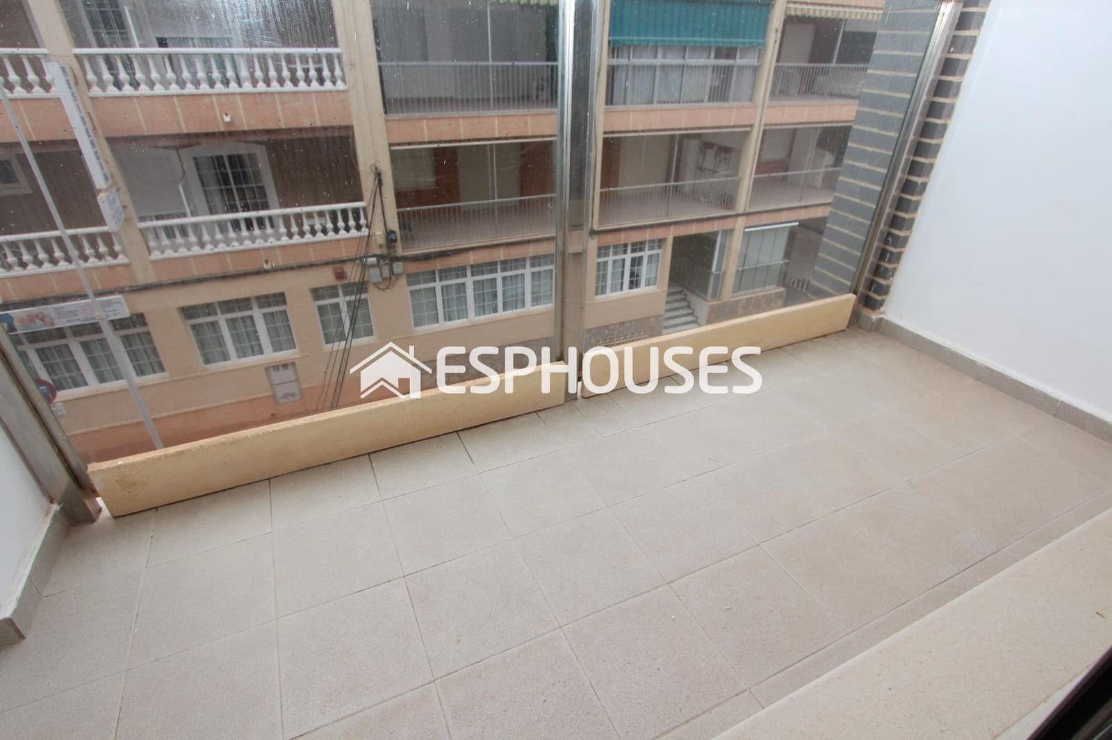 2 chambre Appartement à vendre à Guardamar del Segura avec garage - 190 000 € (Ref: 9955331)