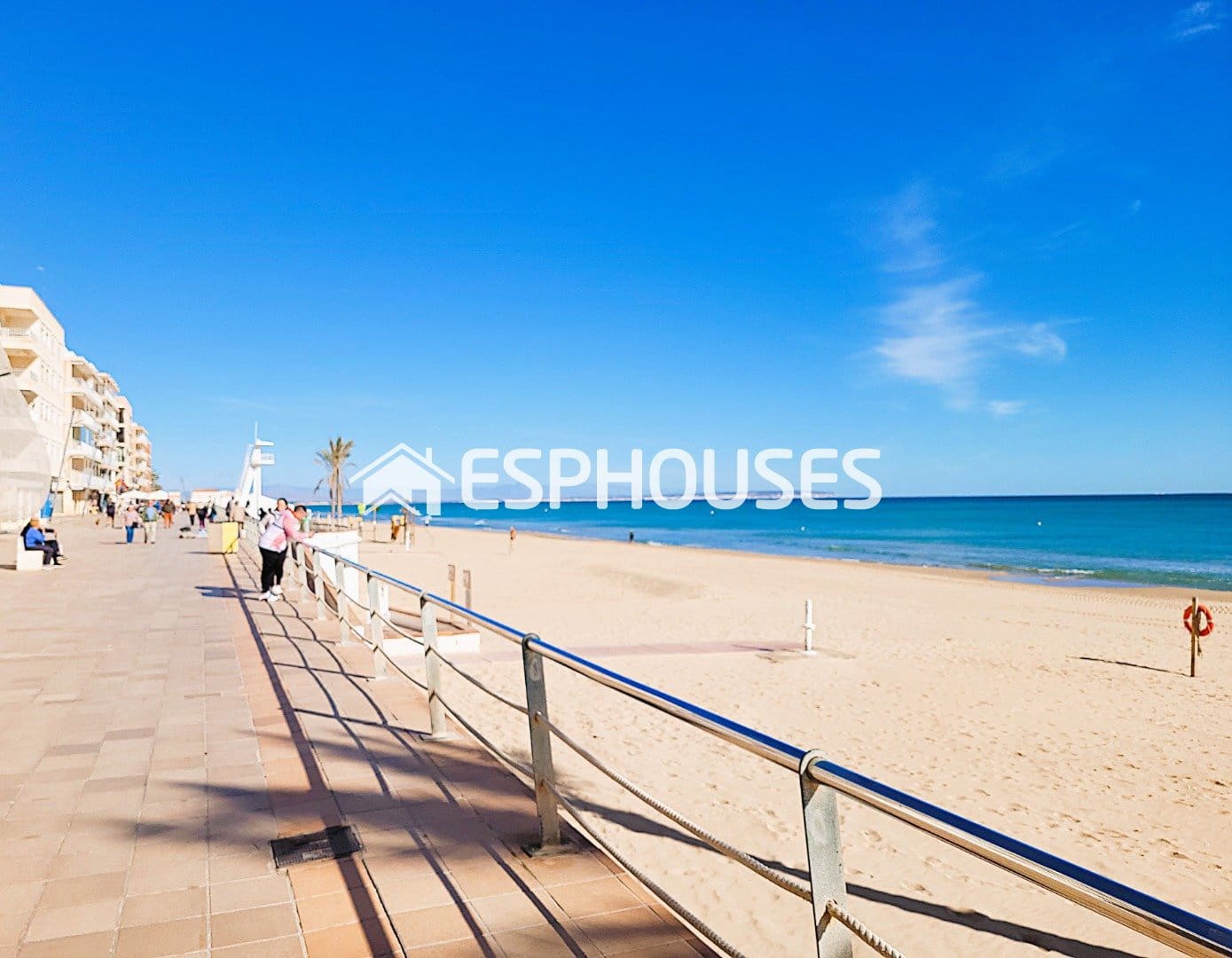 2 bedroom Apartment for sale in Guardamar del Segura with garage - € 190,000 (Ref: 9955331)