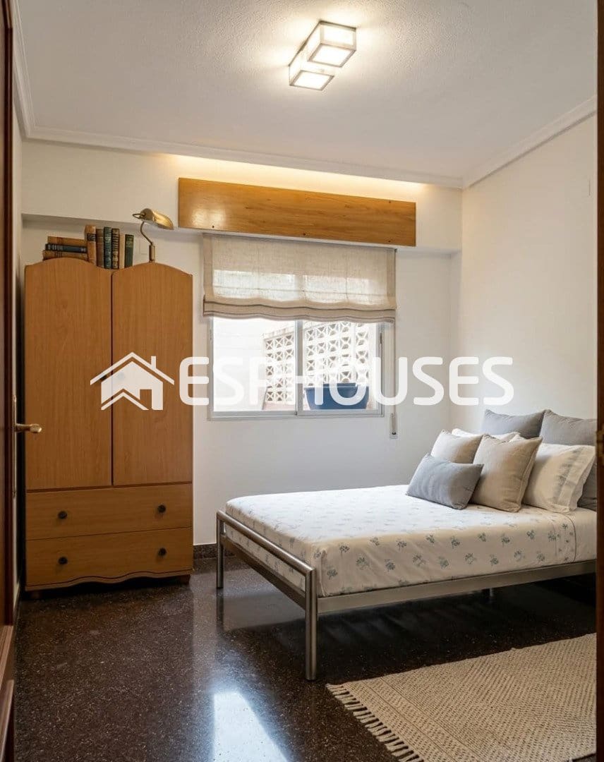 Apartamento de 4 habitaciones en Elche / Elx en venta - 185.500 € (Ref: 9955334)