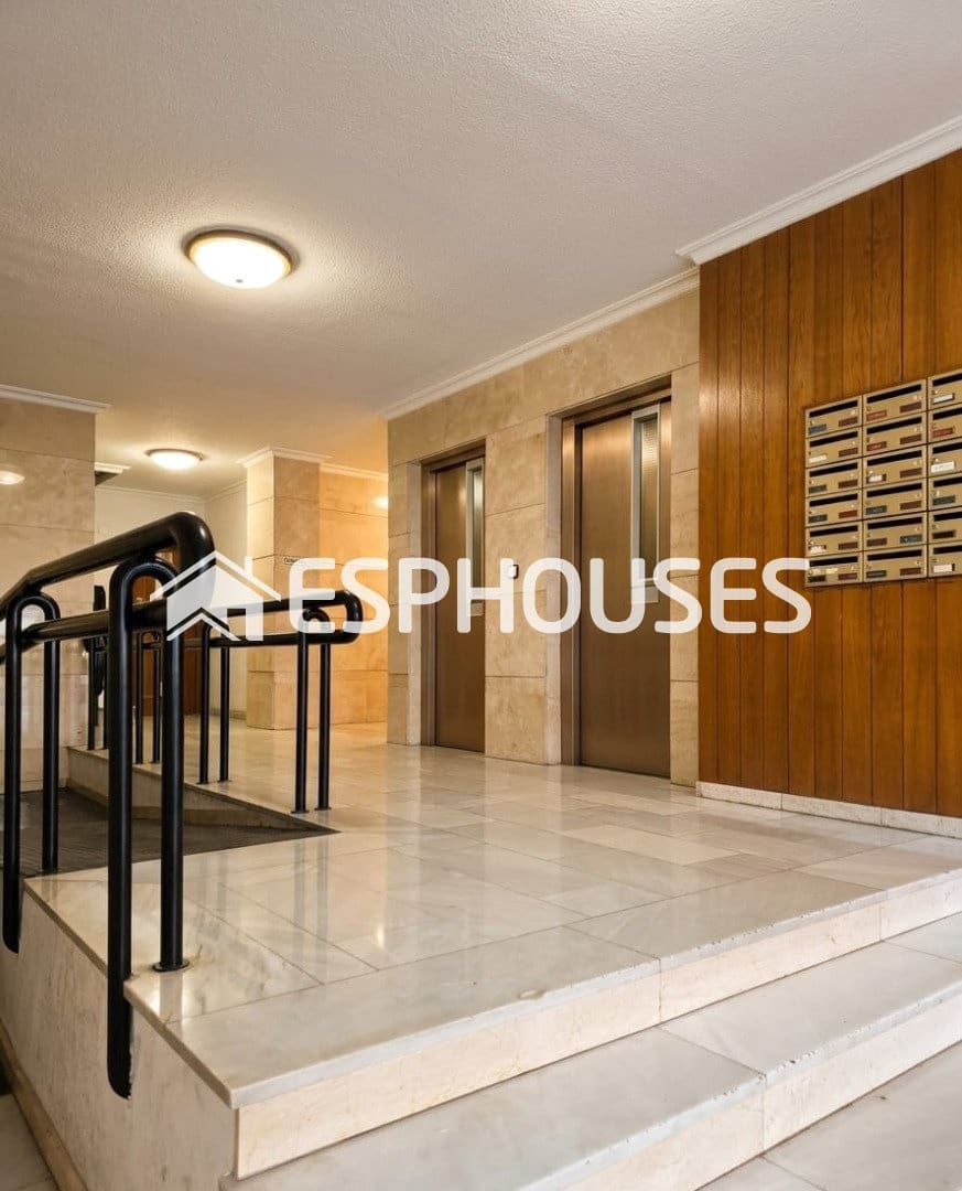 Apartamento de 4 habitaciones en Elche / Elx en venta - 185.500 € (Ref: 9955334)