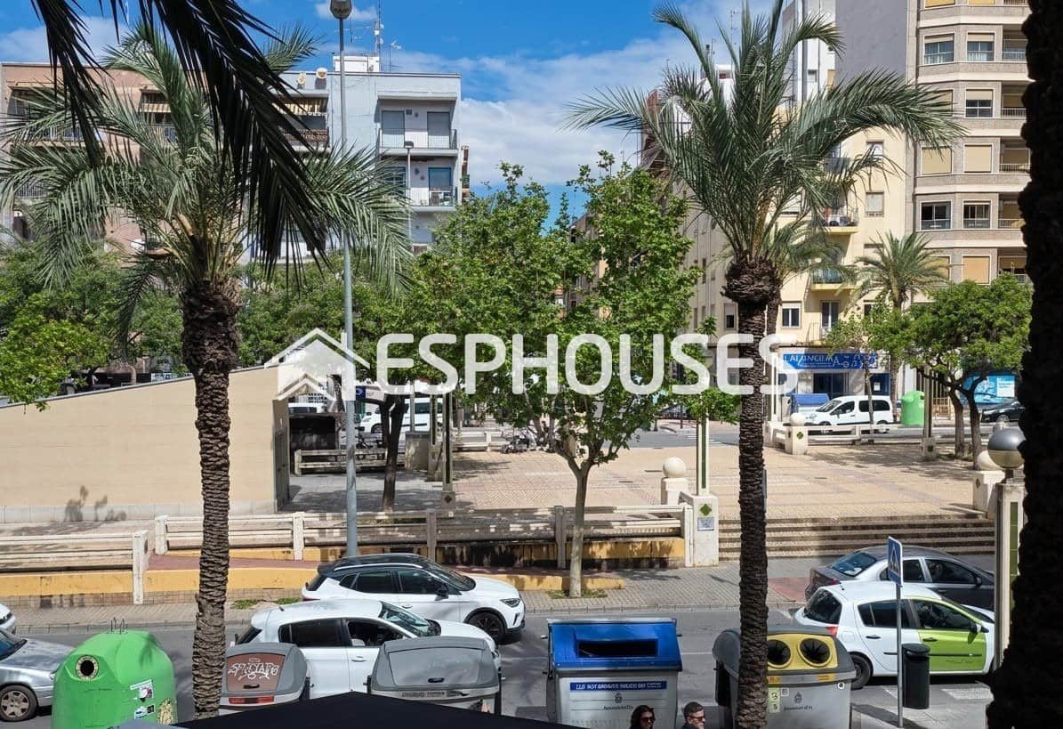 Apartamento de 4 habitaciones en Elche / Elx en venta - 185.500 € (Ref: 9955334)