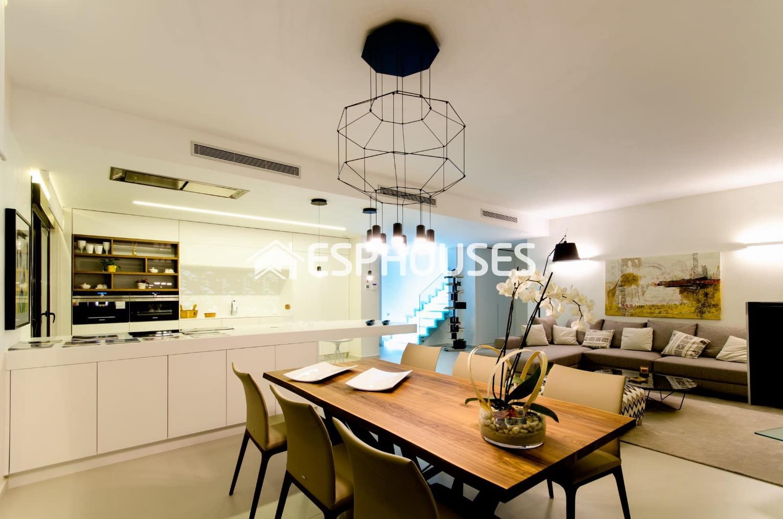 4 bedroom Villa for sale in Orihuela Costa with pool garage - € 1,195,000 (Ref: 9955340)