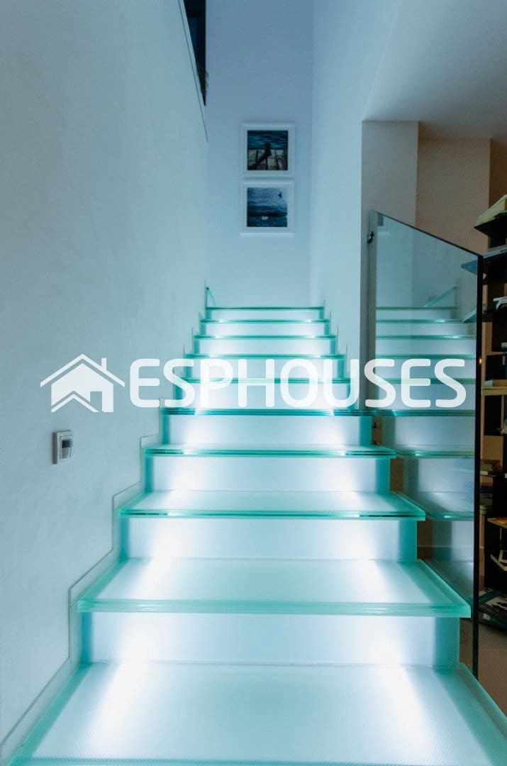 4 bedroom Villa for sale in Orihuela Costa with pool - € 1,195,000 (Ref: 9955340)