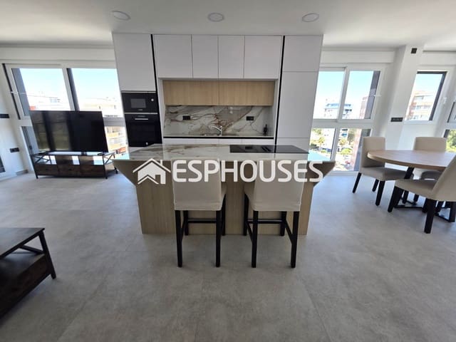3 soverom Leilighet til salgs i Puerto Deportivo, Guardamar del Segura med svømmebasseng garasje - € 498 000 (Ref: 9955341)