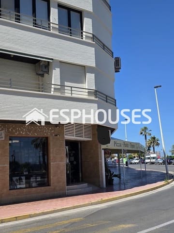 Erhverv til salg i Playa del Cura, Torrevieja - € 442.000 (Ref: 9955343)