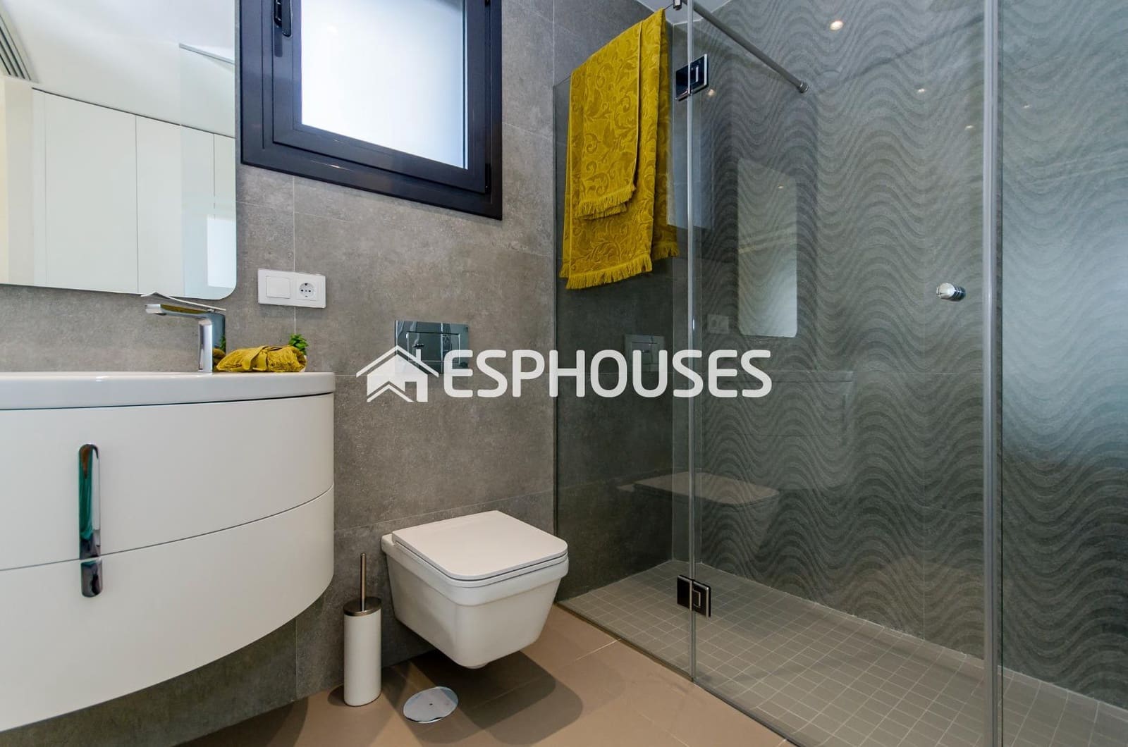 3 bedroom Villa for sale in Orihuela Costa with pool garage - € 1,195,000 (Ref: 9955344)