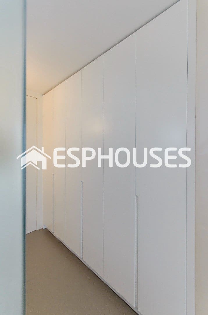 3 bedroom Villa for sale in Orihuela Costa with pool - € 1,195,000 (Ref: 9955344)