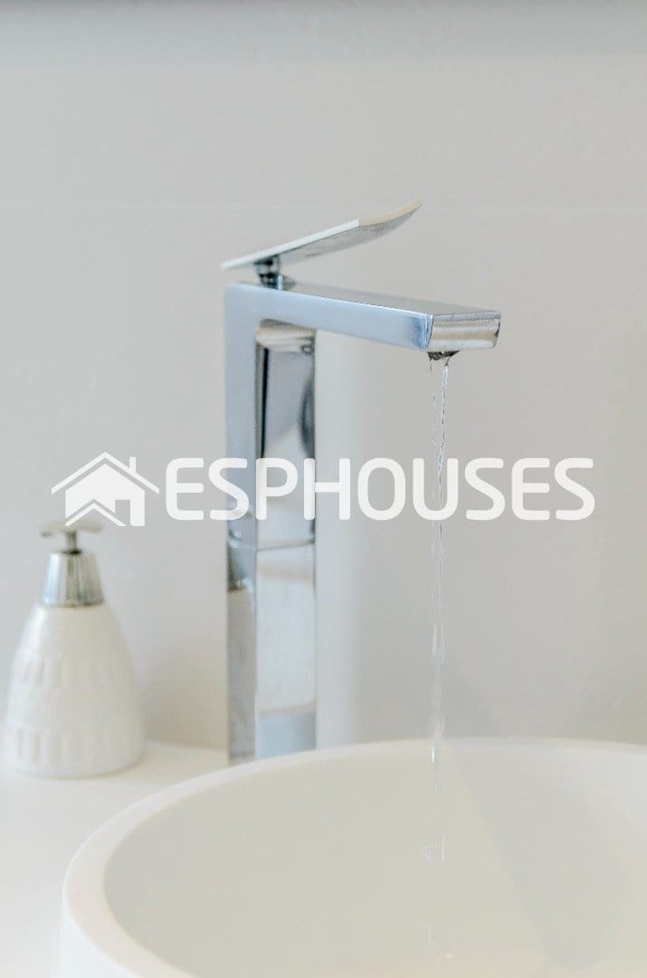 3 bedroom Villa for sale in Orihuela Costa with pool - € 1,195,000 (Ref: 9955344)