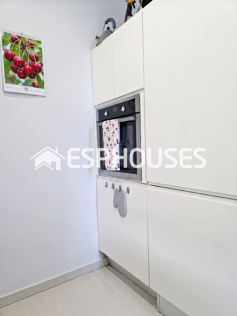 2 slaapkamer Appartement te koop in Guardamar del Segura met zwembad garage - € 280.000 (Ref: 9960009)