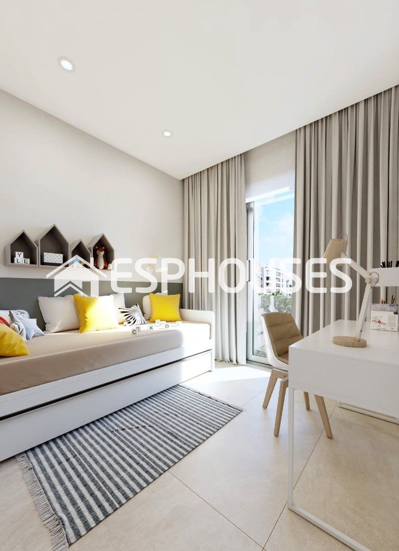 Erhverv til salg i Guardamar del Segura - € 415.000 (Ref: 9973912)