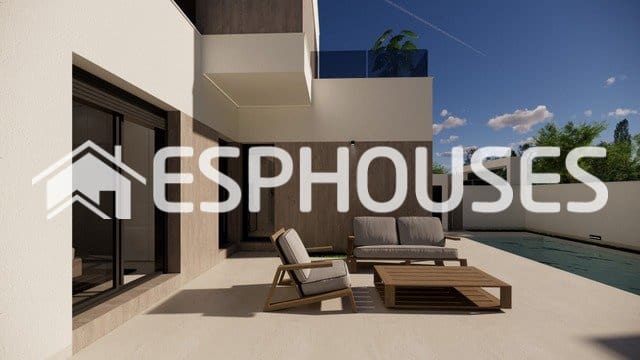 Chalet de 3 habitaciones en San Fulgencio en venta con piscina garaje - 355.000 € (Ref: 9973924)