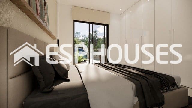 Chalet de 3 habitaciones en San Fulgencio en venta con piscina garaje - 355.000 € (Ref: 9973924)