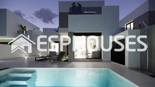 Chalet de 3 habitaciones en San Fulgencio en venta con piscina garaje - 355.000 € (Ref: 9973924)