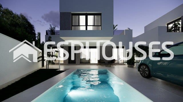 Chalet de 3 habitaciones en San Fulgencio en venta con piscina garaje - 355.000 € (Ref: 9973924)