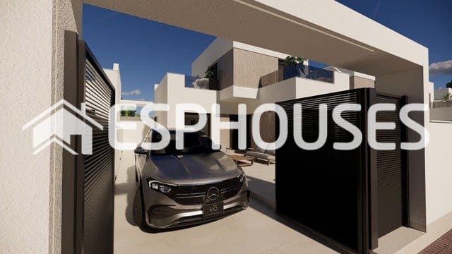Chalet de 3 habitaciones en San Fulgencio en venta con piscina garaje - 355.000 € (Ref: 9973924)