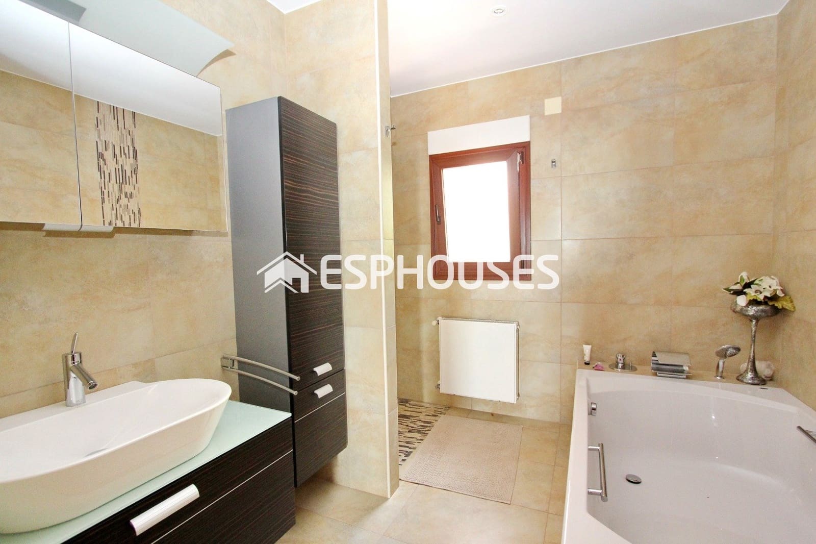 Chalet de 7 habitaciones en Altea en venta con piscina - 2.500.000 € (Ref: 9987308)