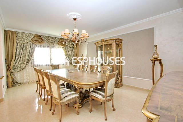 Chalet de 7 habitaciones en Altea en venta con piscina - 2.500.000 € (Ref: 9987308)