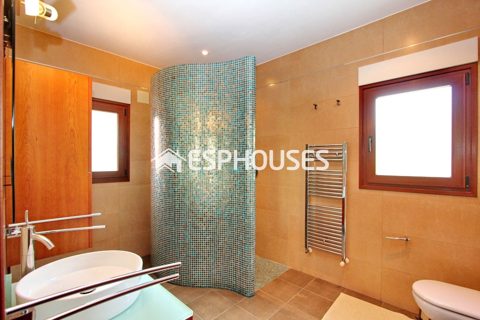 Chalet de 7 habitaciones en Altea en venta con piscina - 2.500.000 € (Ref: 9987308)