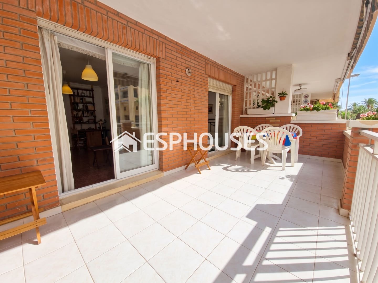2 soveværelse Lejlighed til salg i Guardamar del Segura - € 199.900 (Ref: 9996186)