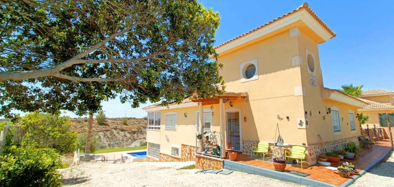 5 bedroom Villa for sale in Abanilla with pool - € 360,000 (Ref: 10000560)