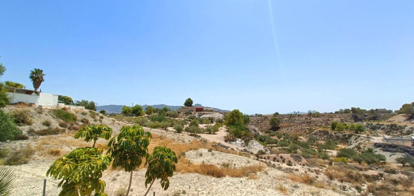 5 bedroom Villa for sale in Abanilla with pool - € 360,000 (Ref: 10000560)