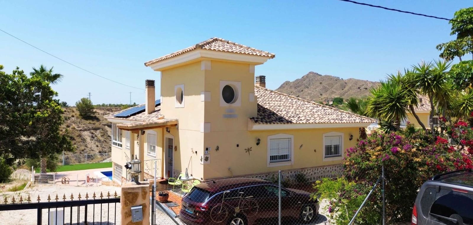 5 bedroom Villa for sale in Abanilla with pool - € 360,000 (Ref: 10000560)