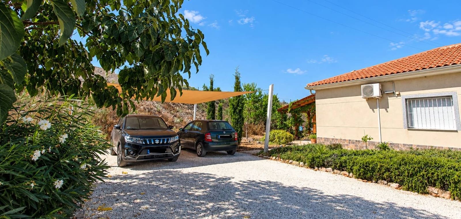 3 soverom Villa til salgs i Hondon de los Frailes med svømmebasseng garasje - € 360 000 (Ref: 10055651)