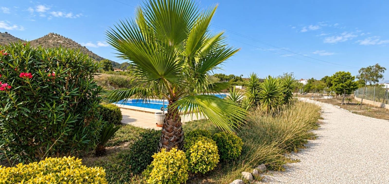 3 soverom Villa til salgs i Hondon de los Frailes med svømmebasseng garasje - € 360 000 (Ref: 10055651)