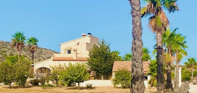 4 sovrum Villa till salu i Hondón de las Nieves med pool garage - 545 000 € (Ref: 10062317)