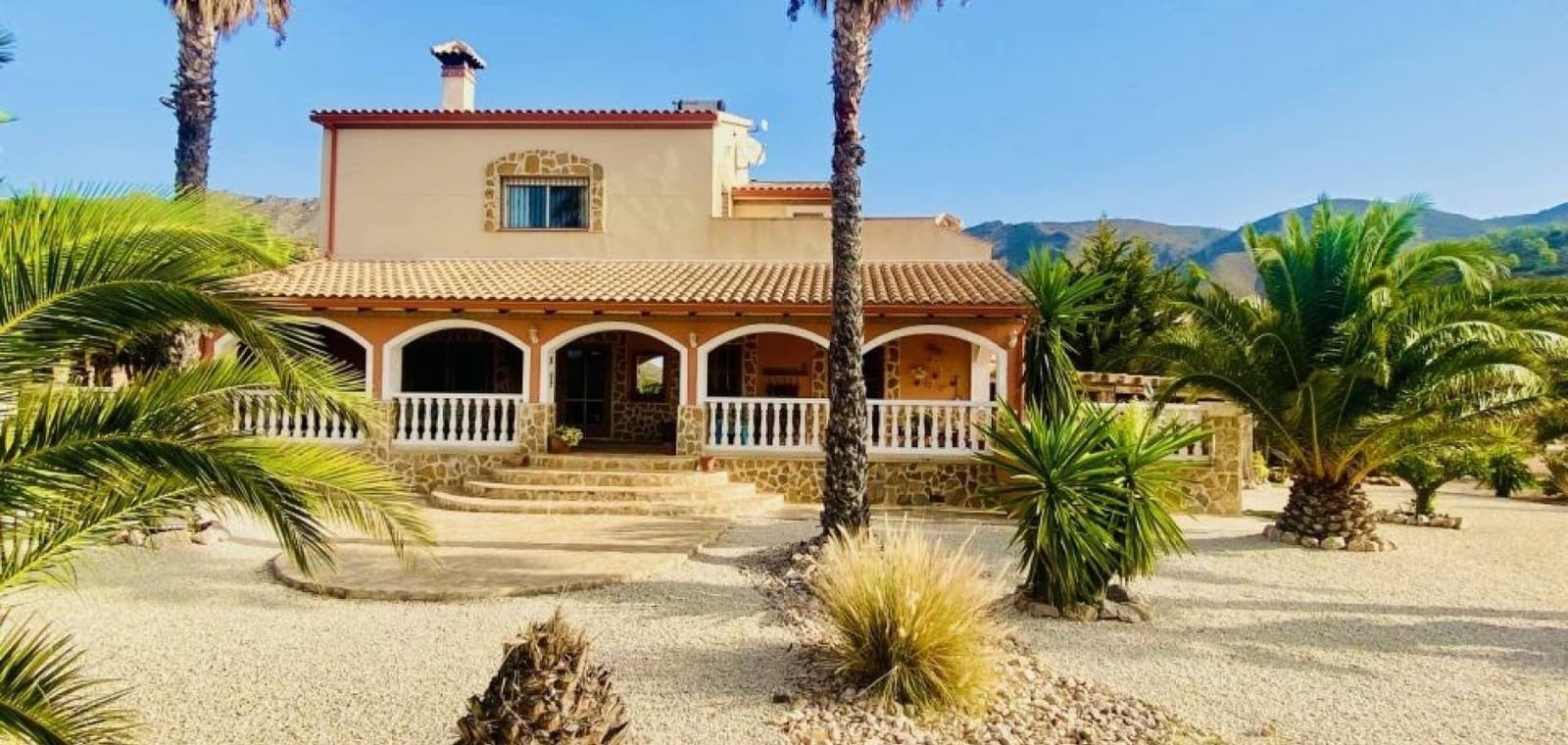 4 sovrum Villa till salu i Hondon de las Nieves med pool garage - 545 000 € (Ref: 10062317)