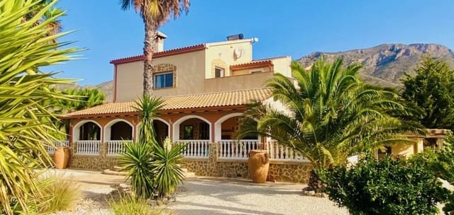 4 sovrum Villa till salu i Hondón de las Nieves med pool garage - 545 000 € (Ref: 10062317)