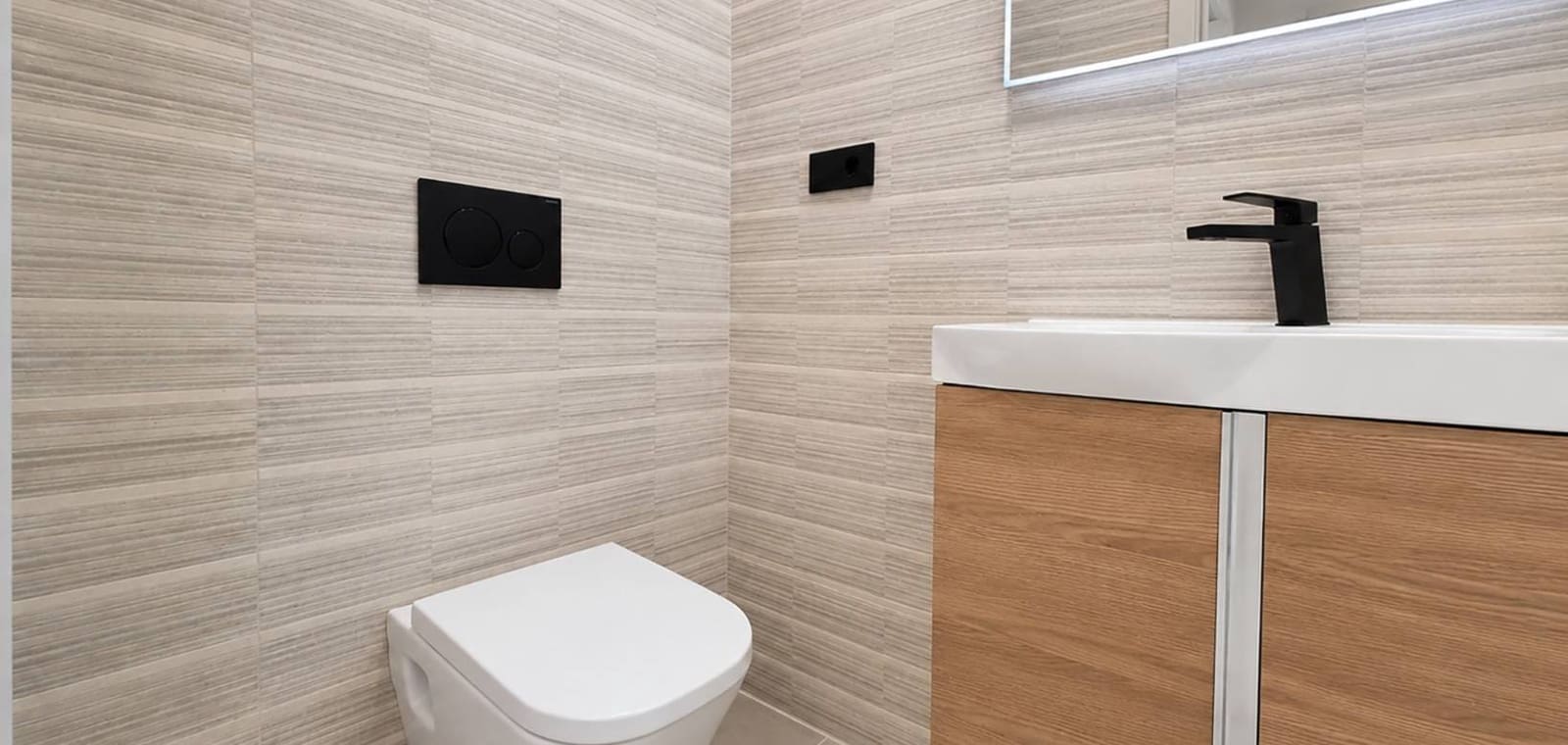 3 sypialnia Willa na sprzedaż w La Romana z basenem garażem - 599 950 € (Ref: 10082184)
